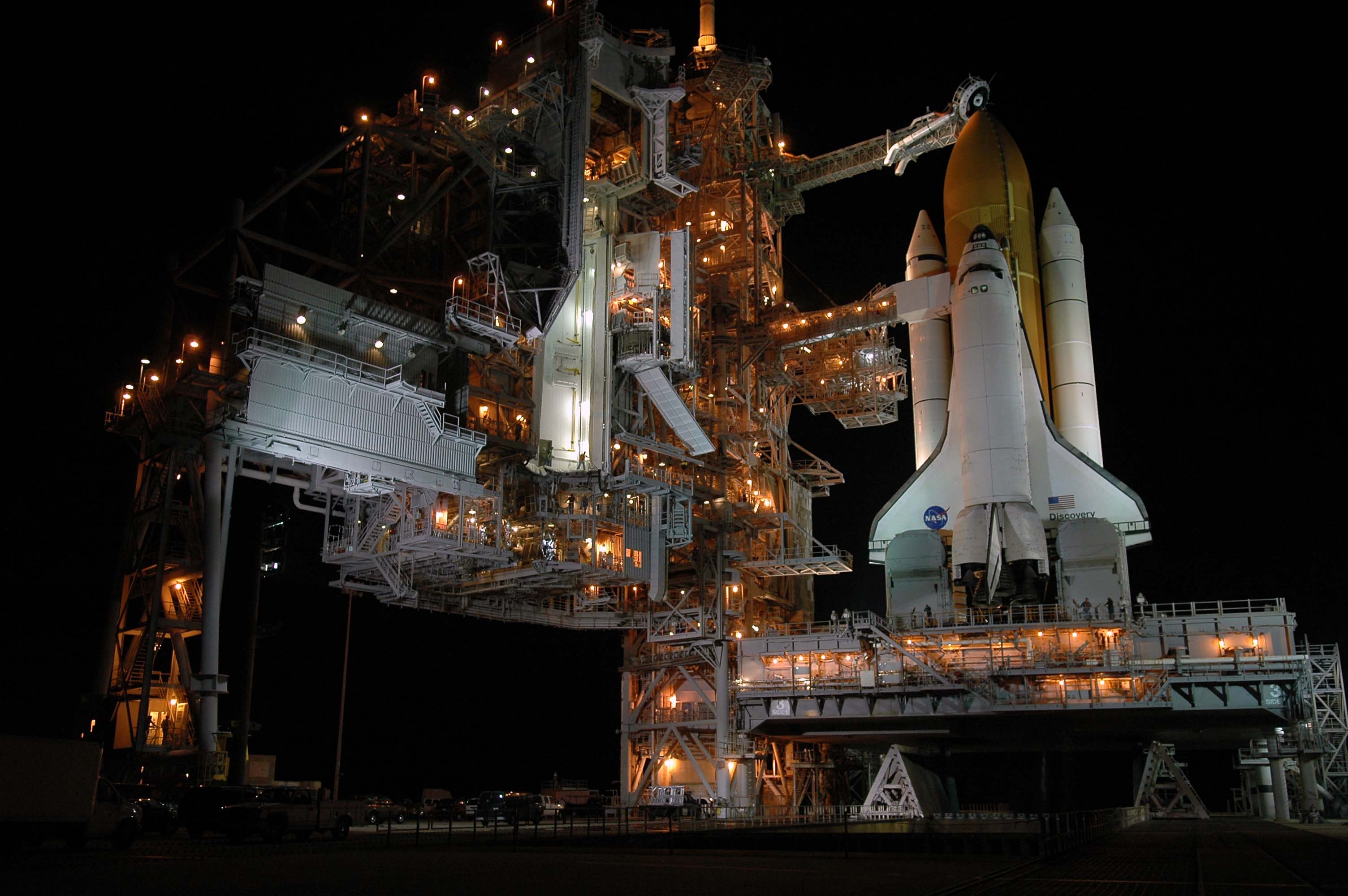 STS 114 den před odletem do kosmu